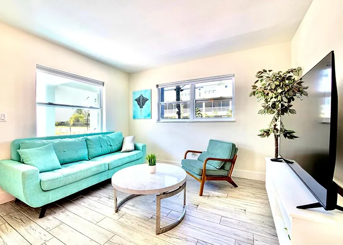 2bd 1ba Sunset 1 3min To Beachpool! Apartment Clearwater Beach