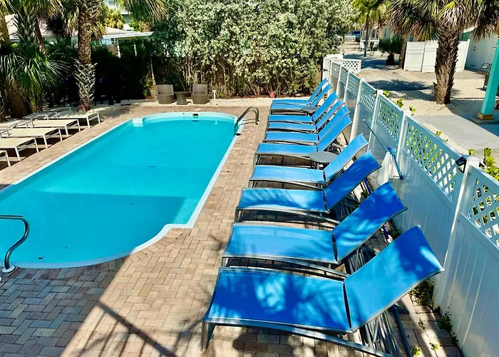 2bd 1ba Sunset 1 3min To Beachpool! Apartment